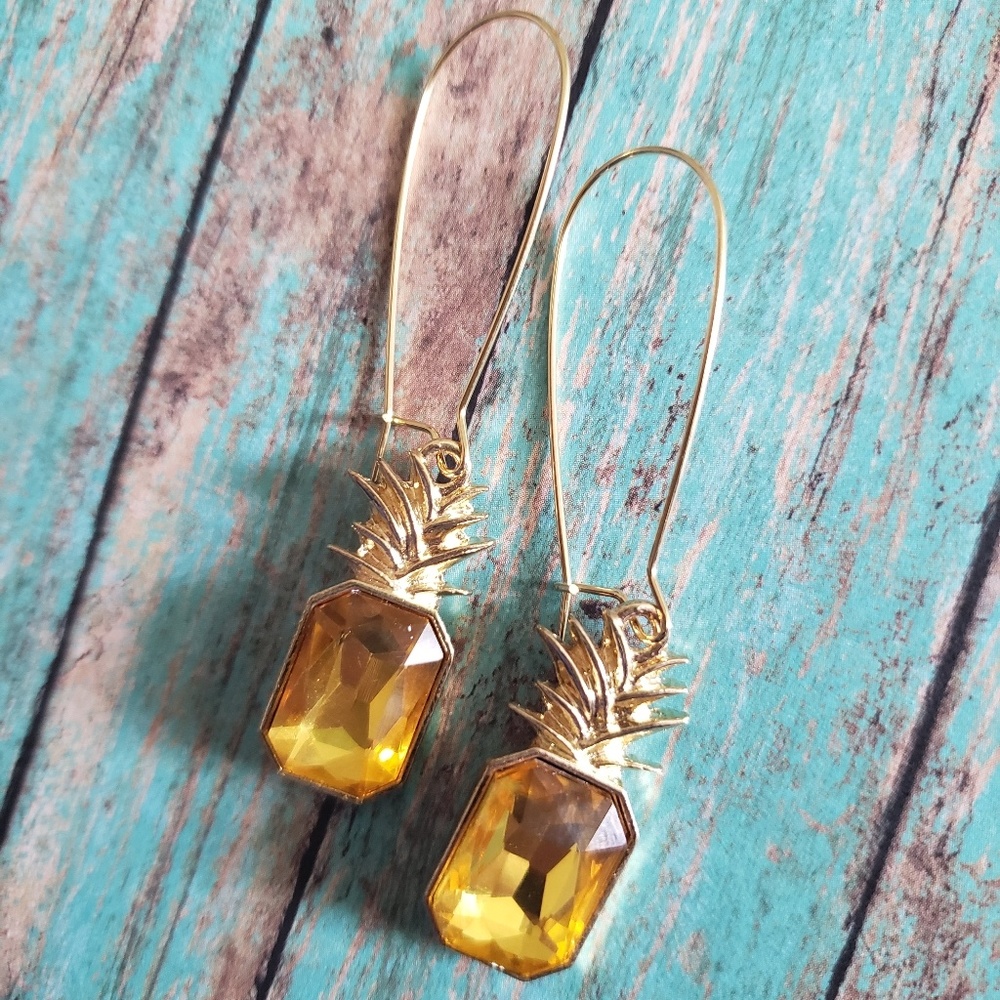 Pineapple earrings (handmade)
